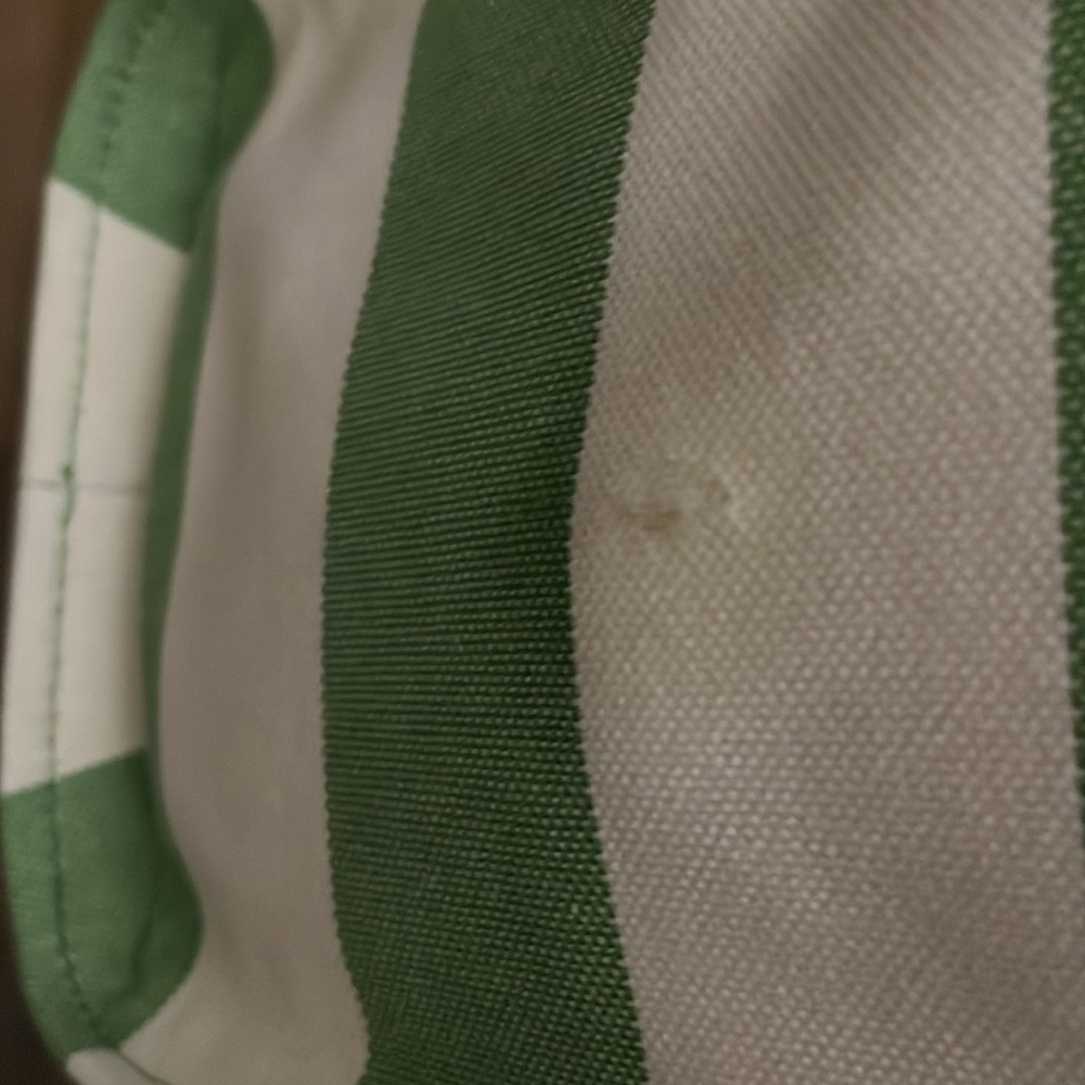 *SOLD* Kate Spade Green and White Cabana Tote - Picture 11 of 12